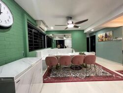 Blk 212 Yishun Palm Spring (Yishun), HDB 5 Rooms #560360371